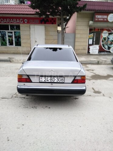 Mercedes E 230 1992, 194,000 km - 2.3 л - Bakı