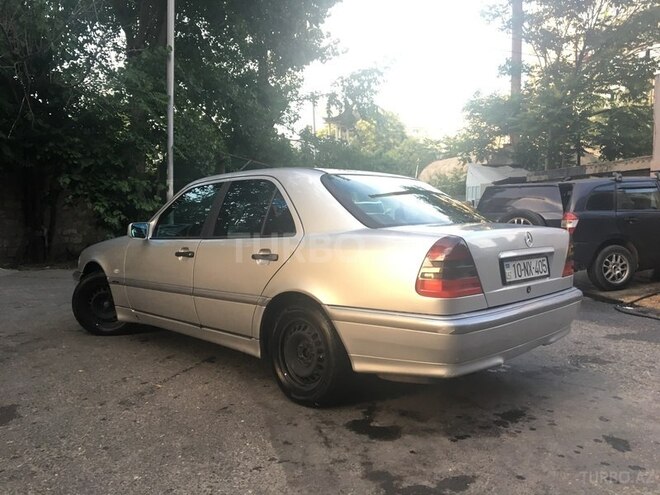 Mercedes C 240 1999, 349,000 km - 2.4 л - Bakı