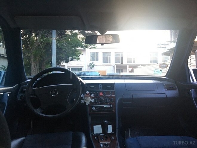 Mercedes C 240 1999, 349,000 km - 2.4 л - Bakı