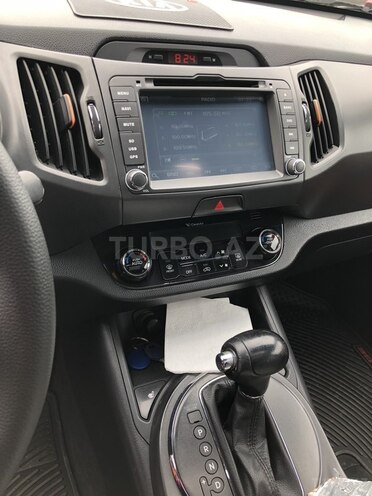 Kia Sportage 2011, 121,000 km - 2.0 l - Bakı