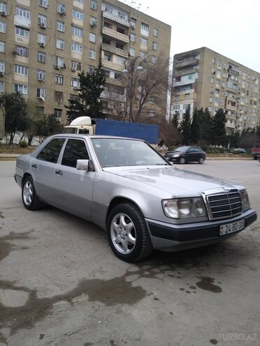 Mercedes E 230 1992, 194,000 km - 2.3 л - Bakı