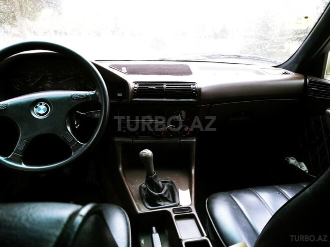 BMW 520 1990, 300,124 km - 0.2 l - Bakı