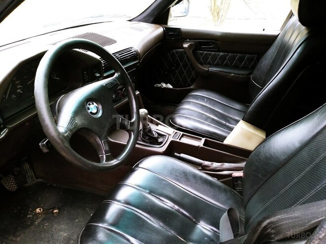 BMW 520 1990, 300,124 km - 0.2 l - Bakı