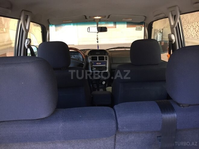 Mitsubishi Pajero io 2000, 167,000 km - 0.2 l - Quba