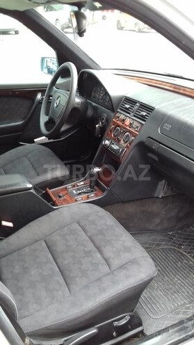 Mercedes C 180 1995, 331,200 km - 1.8 л - Bakı