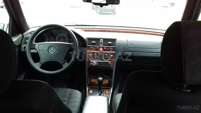 Mercedes C 180 1995, 331,200 km - 1.8 л - Bakı