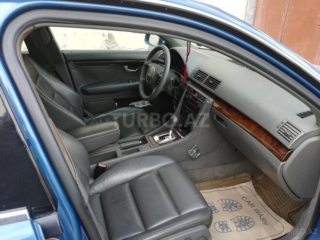 Audi A4 2002, 240,000 km - 2.4 л - Bakı