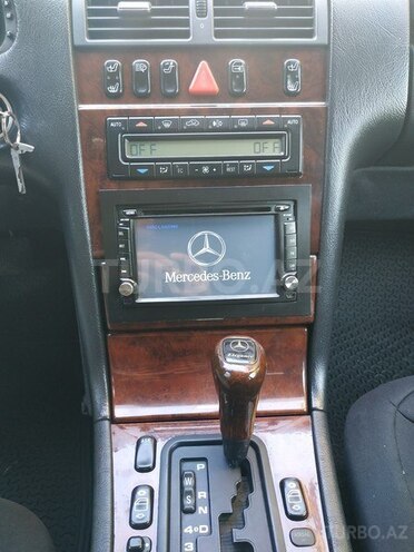Mercedes E 280 1997, 250,000 km - 2.8 l - Bakı