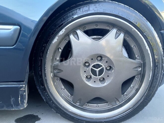 Mercedes E 280 1997, 250,000 km - 2.8 l - Bakı