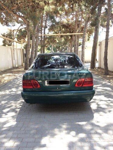 Mercedes E 220 1998, 450,000 km - 2.2 l - Bakı