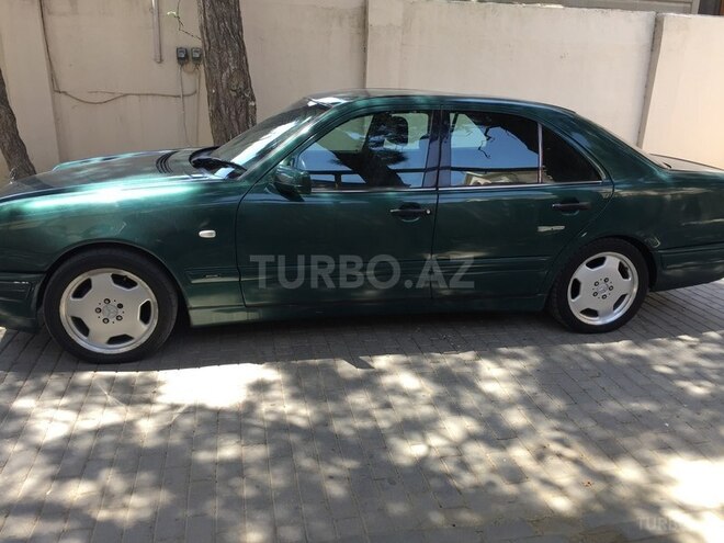 Mercedes E 220 1998, 450,000 km - 2.2 l - Bakı