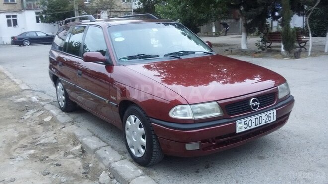 Opel Astra 1996, 285,000 km - 1.8 l - Sumqayıt