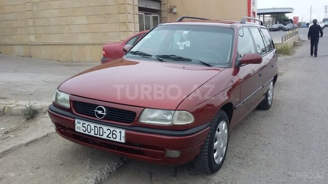 Opel Astra 1996, 285,000 km - 1.8 l - Sumqayıt