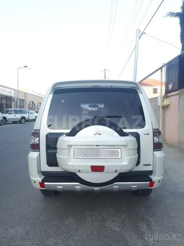 Mitsubishi Pajero 2012, 84,000 km - 3.5 l - Bakı