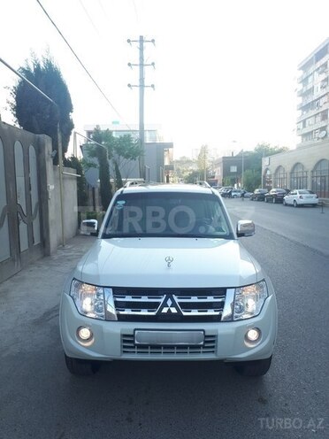 Mitsubishi Pajero 2012, 84,000 km - 3.5 l - Bakı