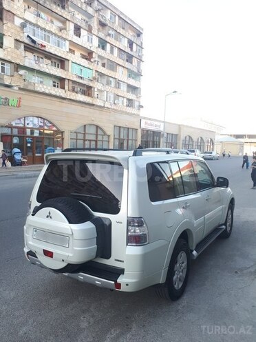 Mitsubishi Pajero 2012, 84,000 km - 3.5 l - Bakı