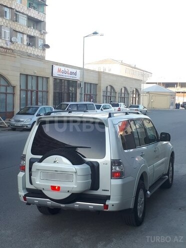 Mitsubishi Pajero 2012, 84,000 km - 3.5 l - Bakı