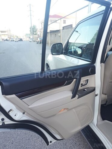 Mitsubishi Pajero 2012, 84,000 km - 3.5 l - Bakı
