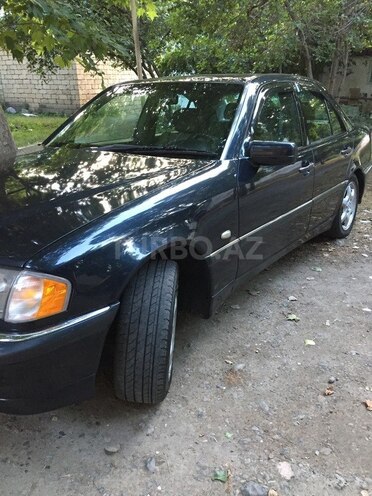 Mercedes C 200 1998, 172,000 km - 2.0 l - Mingəçevir