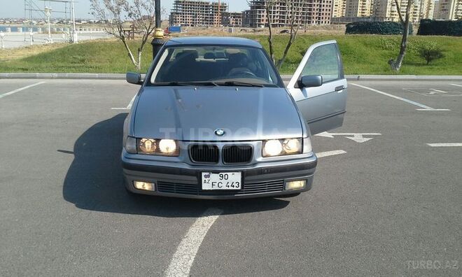 BMW 320 1995, 360,000 km - 2.0 л - Sumqayıt