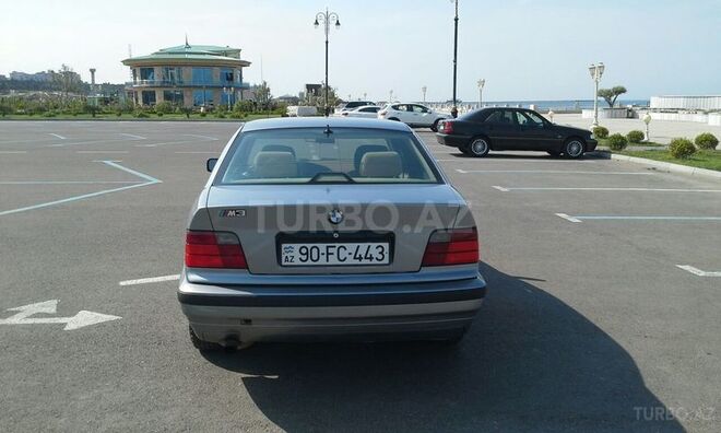 BMW 320 1995, 360,000 km - 2.0 л - Sumqayıt