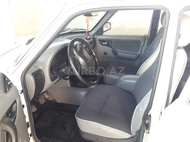 GAZ 3110 2000, 409,344 km - 2.4 l - Sabirabad
