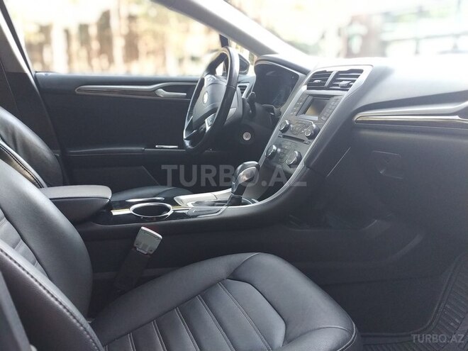 Ford Fusion 2013, 68,320 km - 1.6 l - Sumqayıt