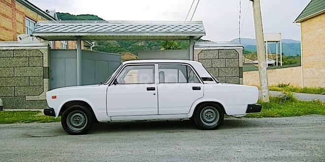 LADA (VAZ) 2107 2005, 220,000 km - 1.6 л - Balakən