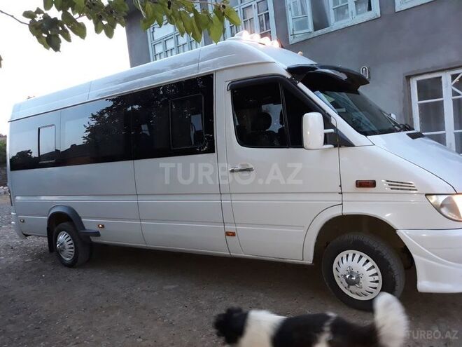 Mercedes Sprinter 413 2002, 234,563 km - 2.2 л - Bakı