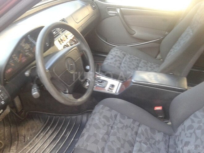 Mercedes C 180 1997, 228,000 km - 1.8 л - Bakı