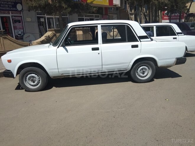 LADA (VAZ) 2107 2003, 180,000 km - 1.6 l - Biləsuvar