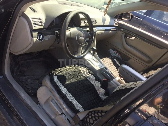 Audi A4 2003, 240,000 km - 1.8 л - Bakı
