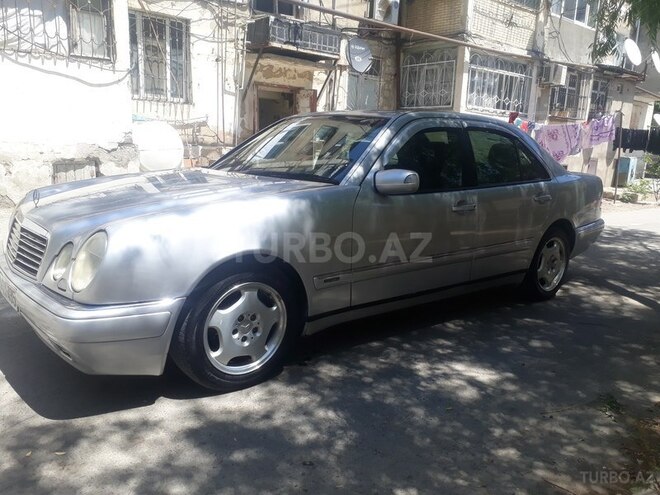 Mercedes E 230 1996, 240,000 km - 2.3 l - Bakı