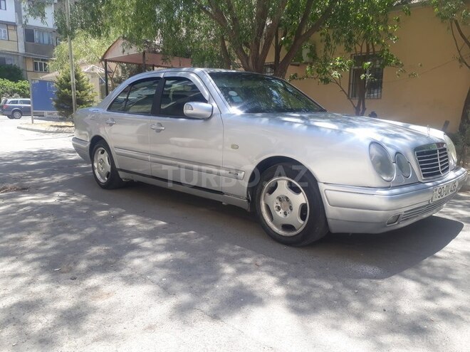 Mercedes E 230 1996, 240,000 km - 2.3 l - Bakı