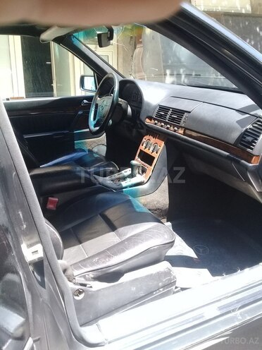 Mercedes C 320 1992, 10,005 km - 0.8 l - Bakı