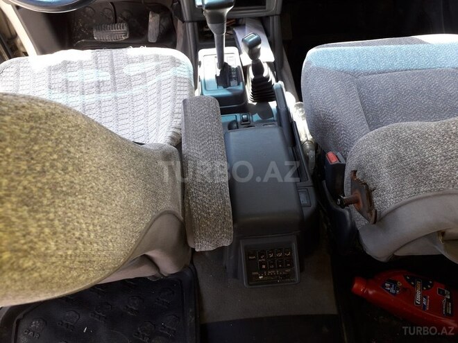 Mitsubishi Pajero 1995, 340,000 km - 2.8 л - Siyəzən