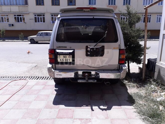 Mitsubishi Pajero 1995, 340,000 km - 2.8 л - Siyəzən