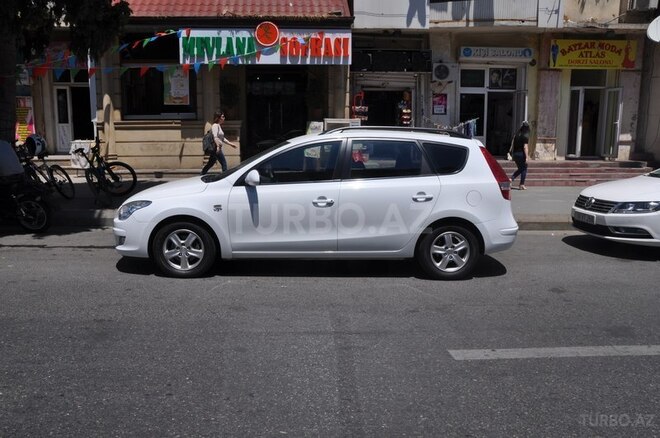Hyundai i30 2009, 135,251 km - 1.6 l - Bakı