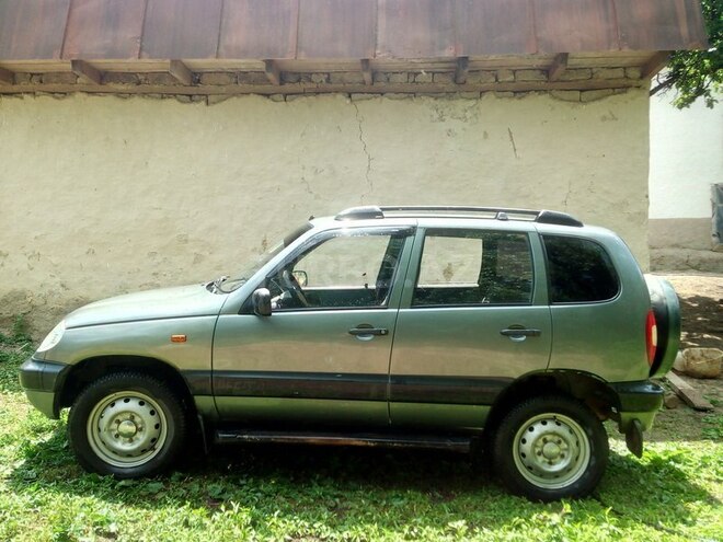Chevrolet Niva 2004, 234,452 km - 1.7 л - Lənkəran