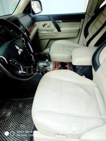 Mitsubishi Pajero 2007, 151,000 km - 3.0 l - Bakı