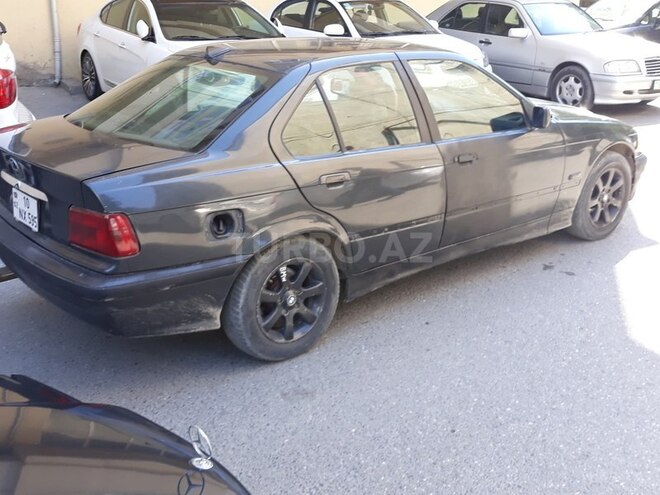 BMW 320 1993, 249,876 km - 2.0 l - Bakı