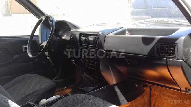 IJ 2126 Oda 2002, 80,000 km - 1.6 l - Bakı