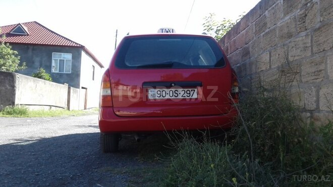 Opel Astra 1999, 300,000 km - 1.6 l - Zaqatala