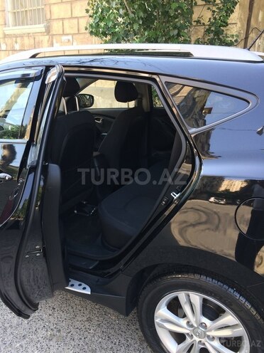 Hyundai ix35 2011, 60,000 km - 2.0 l - Bakı