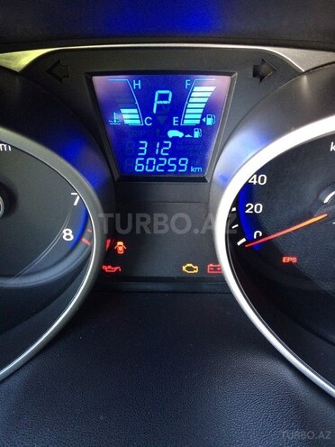Hyundai ix35 2011, 60,000 km - 2.0 l - Bakı
