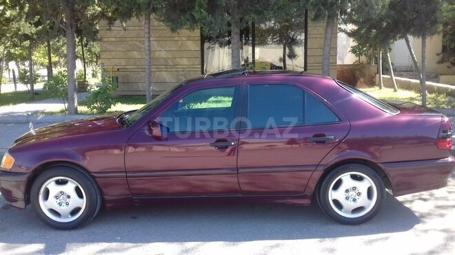 Mercedes C 180 1997, 450,000 km - 1.8 l - Yevlax