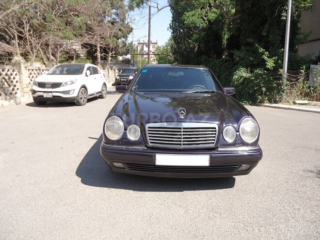 Mercedes E 230 1996, 214,677 km - 2.3 l - Bakı