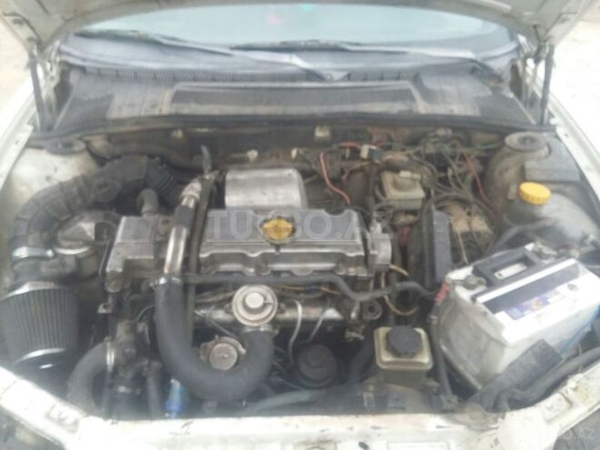 Opel Vectra 1997, 285,450 km - 2.0 л - Sumqayıt