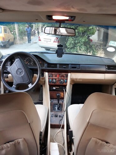Mercedes E 230 1991, 510,000 km - 2.3 l - Bakı