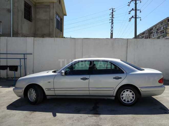 Mercedes E 240 1998, 350,000 km - 2.4 l - Bakı